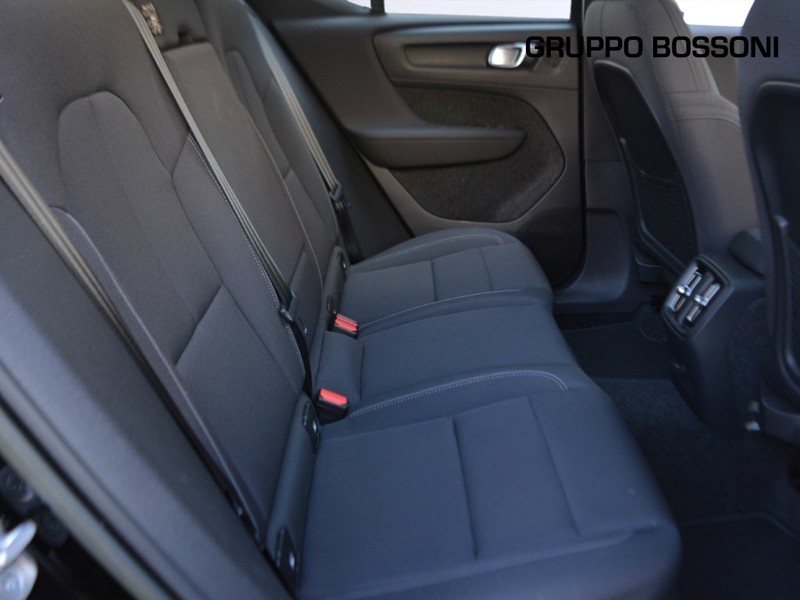 7 - Volvo XC40 single motor ultimate edt