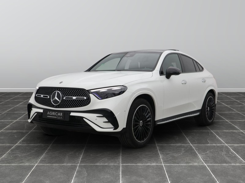 1 - Mercedes GLC coupe 300 de plug in hybrid amg line premium tech 4matic 9g-tronic