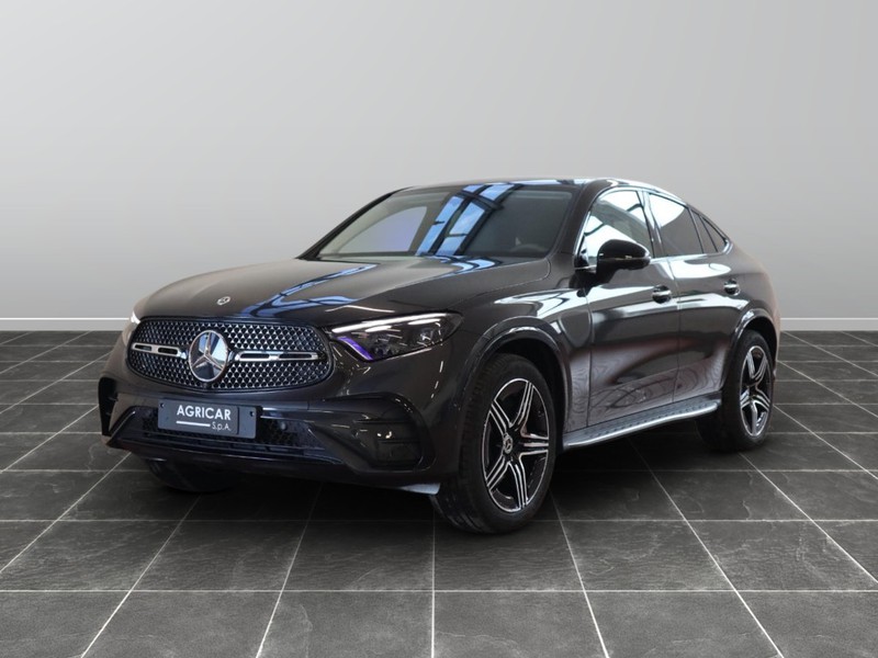 1 - Mercedes GLC coupe 220 d amg line premium 4matic 9g-tronic