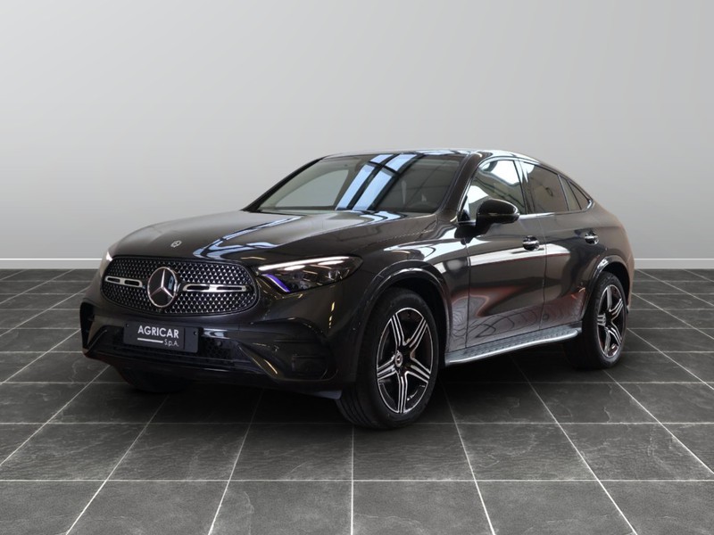 1 - Mercedes GLC coupe 220 d amg line premium 4matic 9g-tronic