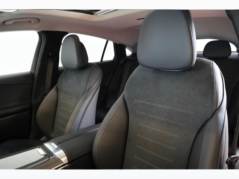 7 - Mercedes GLC coupe 220 d amg line premium 4matic 9g-tronic