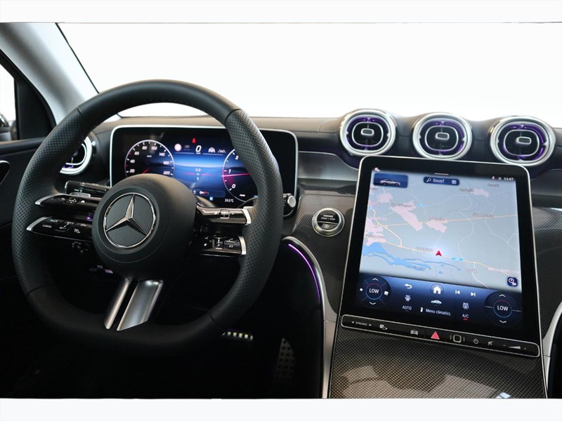 13 - Mercedes GLC coupe 220 d amg line premium 4matic 9g-tronic