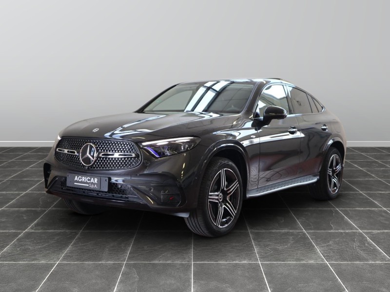 1 - Mercedes GLC coupe 300 de plug in hybrid amg line premium tech 4matic 9g-tronic