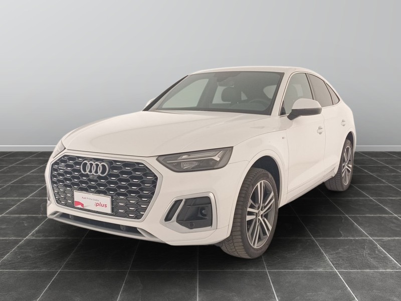 1 - Audi Q5 sportback 40 2.0 tdi mhev 12v s line plus quattro s tronic