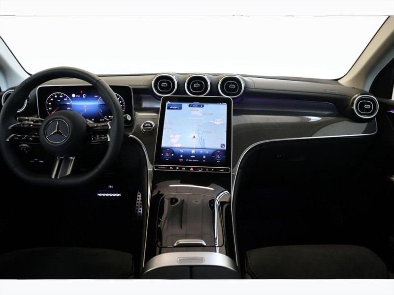 13 - Mercedes GLC suv 300 de plug in hybrid amg line advanced 4matic 9g-tronic