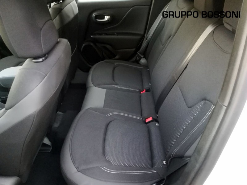13 - Jeep Renegade 1.5 turbo t4 mhev summit 2wd