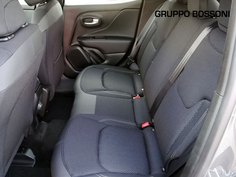 13 - Jeep Renegade 1.5 turbo t4 mhev summit 2wd