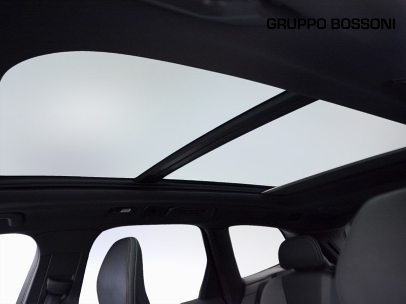 13 - Volvo XC60 2.0 t6 plug-in hybrid plus dark awd automatico