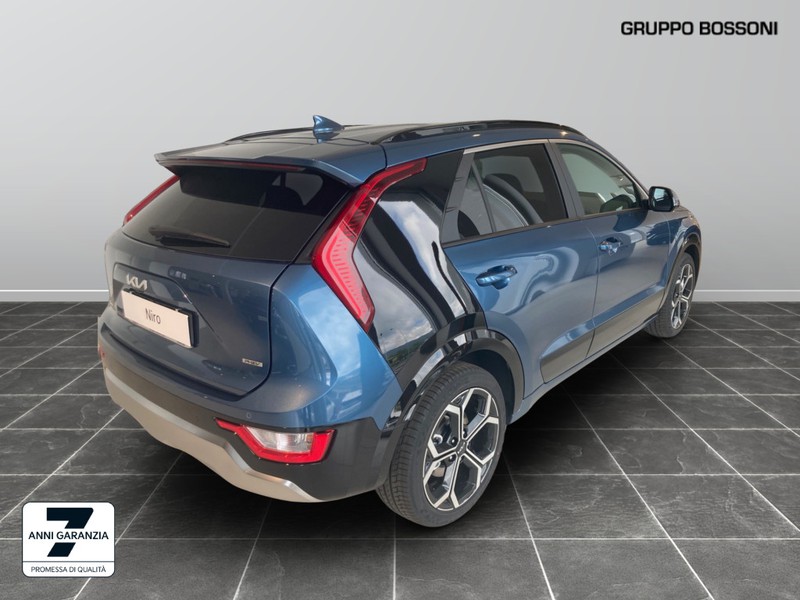 7 - Kia Niro 1.6 gdi plug-in hybrid 171cv style dct6