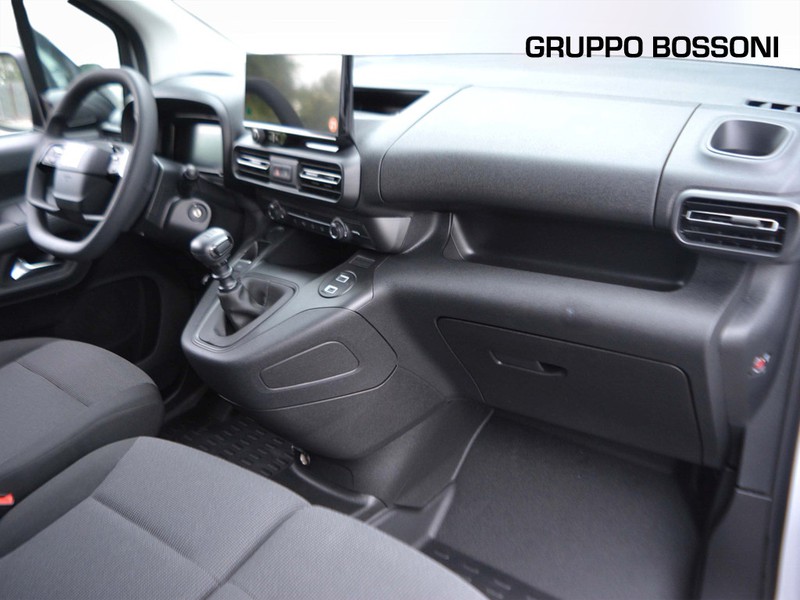 7 - Fiat Professional Doblò van 1.5 bluehdi 130cv lh1