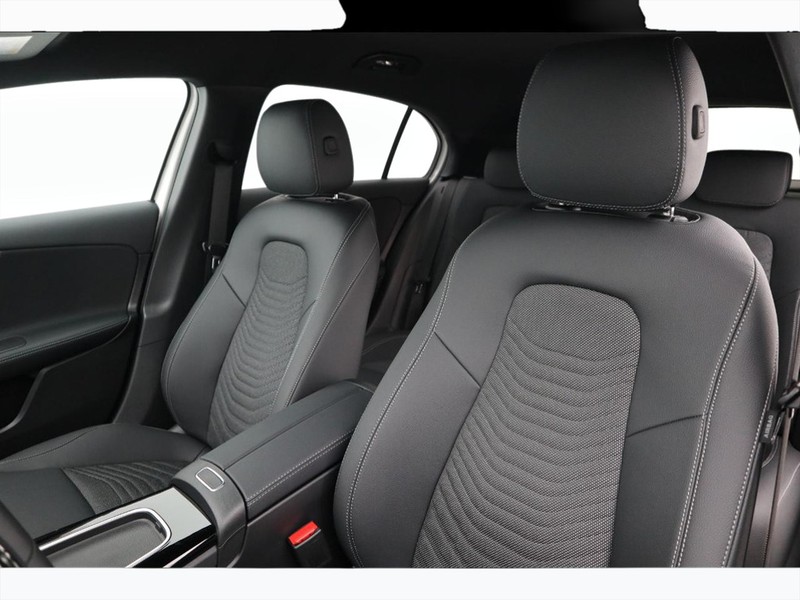 7 - Mercedes Classe A 180 d progressive advanced speedshift dct amg 8g