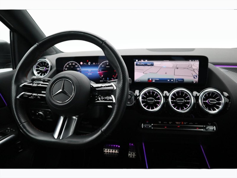 13 - Mercedes Classe B 180 d amg line advanced plus 8g-dct