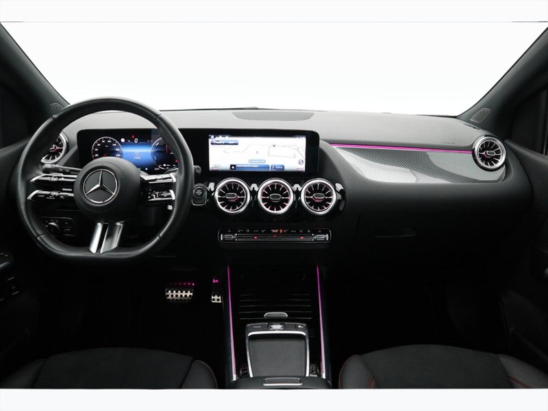 13 - Mercedes Classe B 250 e plug-in-hybrid amg line advanced plus speedshift dct amg 8g