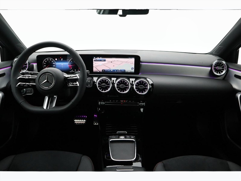 13 - Mercedes Classe A 180 d amg line advanced plus speedshift dct amg 8g