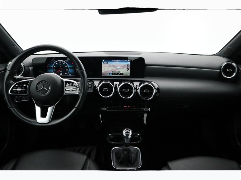 13 - Mercedes Classe A 160 business