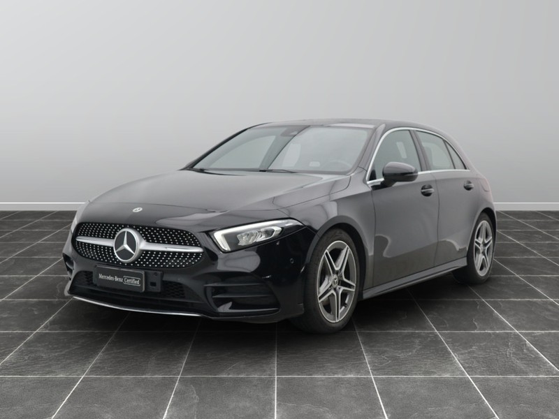 1 - Mercedes Classe A 200 premium 7g-dct