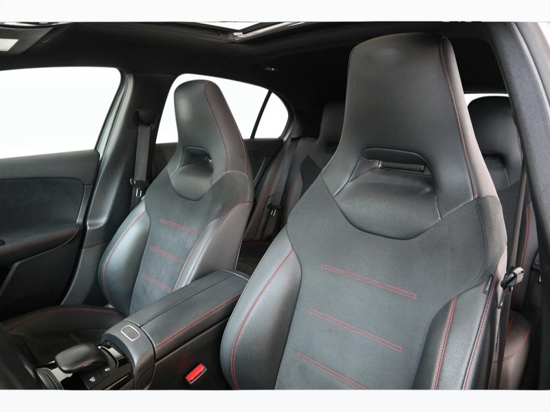 7 - AMG Classe A amg 35 race edition 4matic 7g-dct