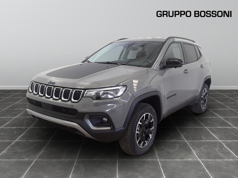 1 - Jeep Compass 1.3 turbo t4 phev upland cross 4xe at6
