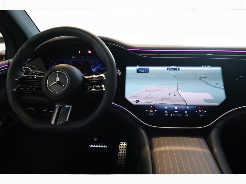 13 - Mercedes EQE suv 350 amg line premium 4matic