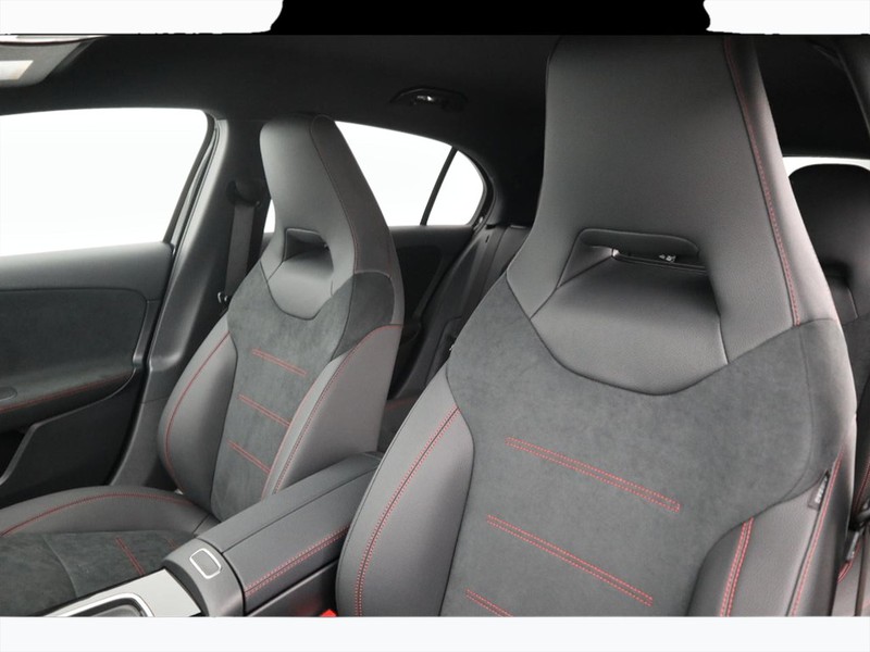 7 - Mercedes Classe A 250 e plug-in-hybrid amg line advanced plus speedshift dct amg 8g