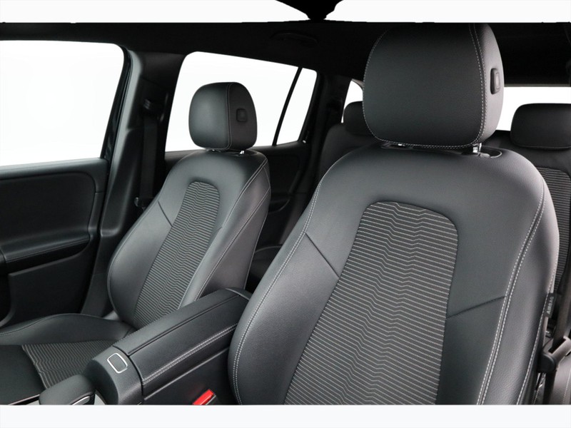 7 - Mercedes GLB 200 d sport plus 8g-dct