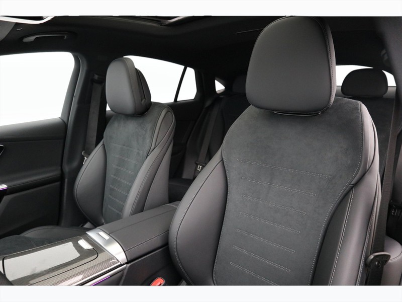 7 - Mercedes GLC coupe 220 d amg line premium 4matic 9g-tronic