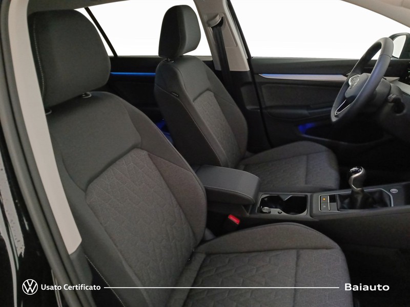 19 - Volkswagen Golf variant 1.5 tsi act 115cv life