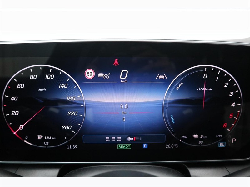 7 - Mercedes GLC suv 300 de plug in hybrid amg line advanced tech 4matic 9g-tronic