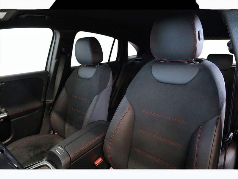 7 - Mercedes GLA 250 e plug-in-hybrid amg line advanced plus 8g-dct