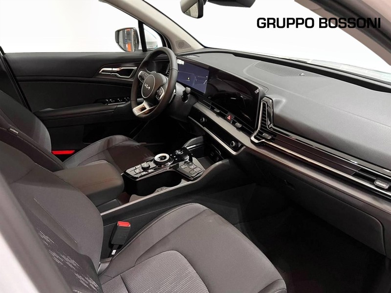 7 - Kia Sportage 1.6 t-gdi hev 210cv style at6