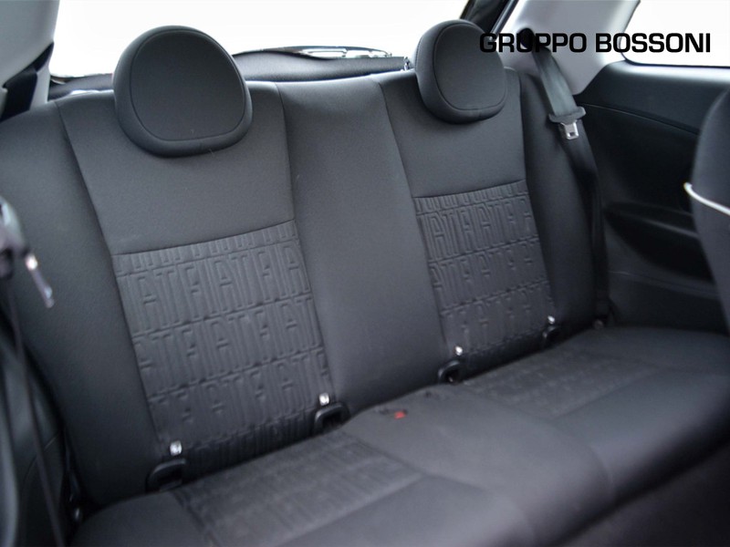 7 - Fiat 500 500e 42 kwh