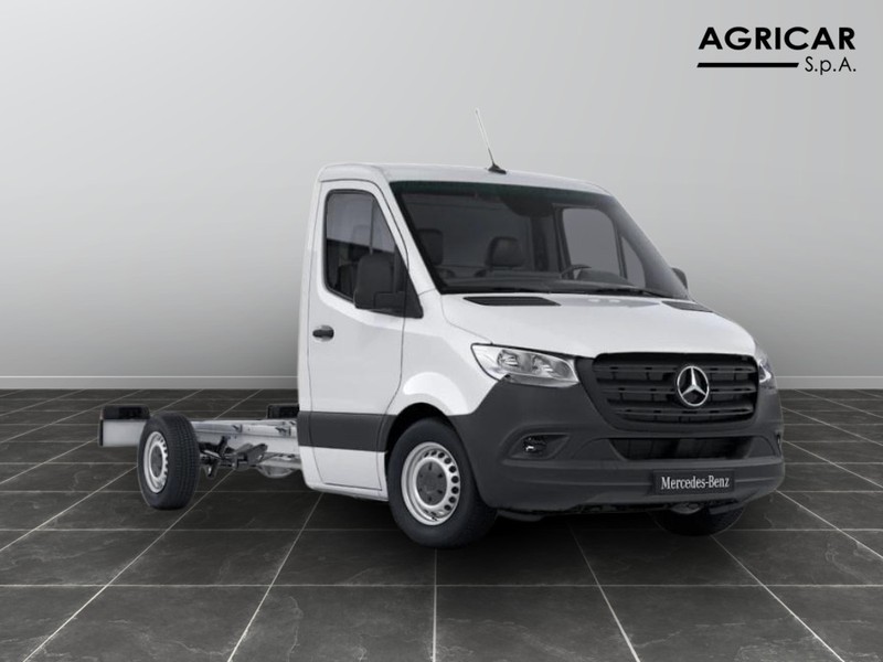 1 - Mercedes Vans Sprinter 315 rwd 2.0 cdi t 37/35 pro