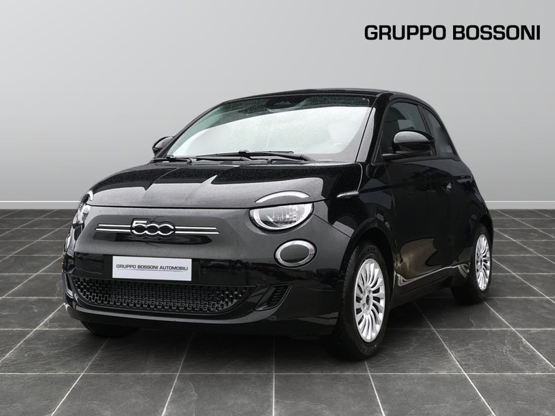 1 - Fiat 500 500e 42 kwh entry pack tech