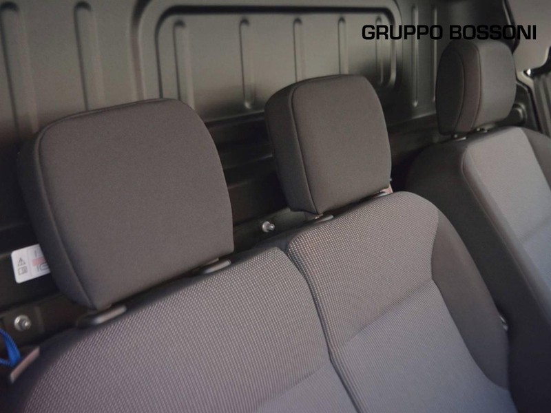 25 - Fiat Professional Doblò van 1.5 bluehdi 100cv ch1