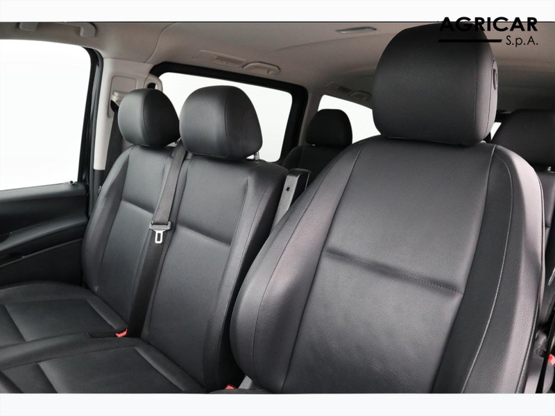 7 - Mercedes Vans Vito 116 cdi long tourer pro auto my20