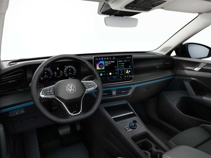 7 - Volkswagen Tiguan 1.5 etsi act 150cv elegance dsg