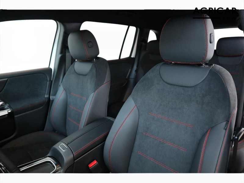 7 - Mercedes GLB 200 d amg line premium 8g-dct