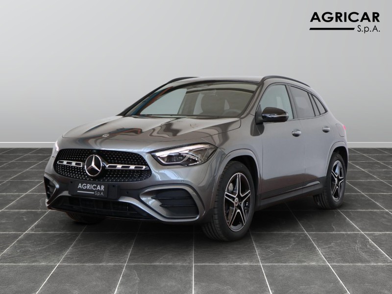 1 - Mercedes GLA 180 amg line advanced plus 7g-dct
