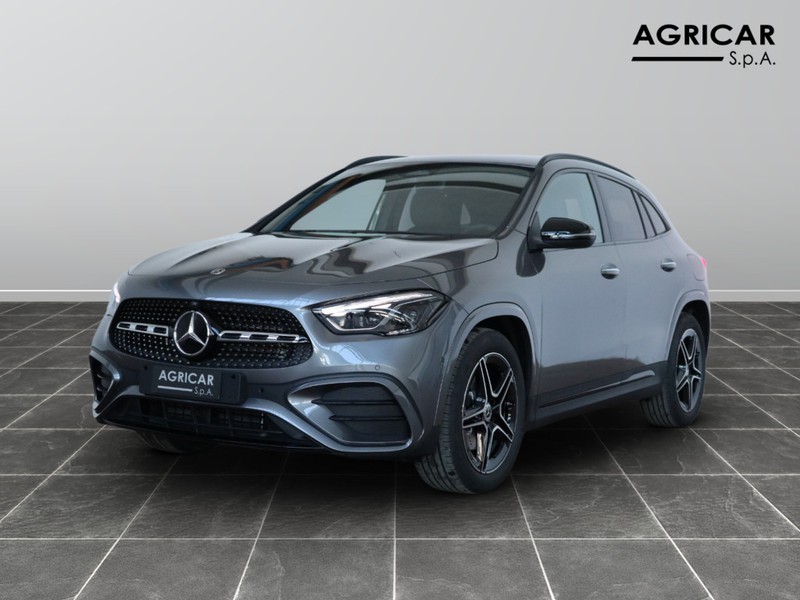 1 - Mercedes GLA 180 amg line advanced plus 7g-dct