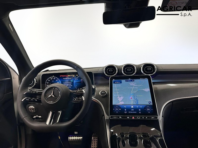 13 - Mercedes GLC suv 300 de plug in hybrid amg line advanced tech 4matic 9g-tronic