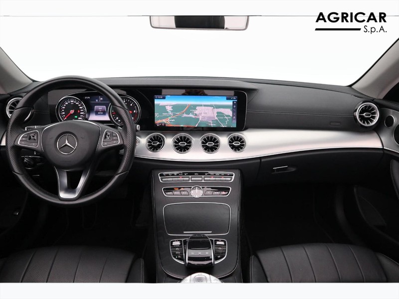 13 - Mercedes Classe E cabrio 220 business sport 9g-tronic plus
