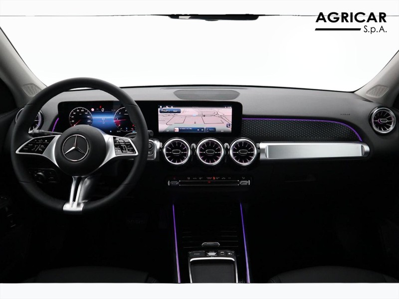 13 - Mercedes GLB 200 d progressive advanced plus 8g-dct