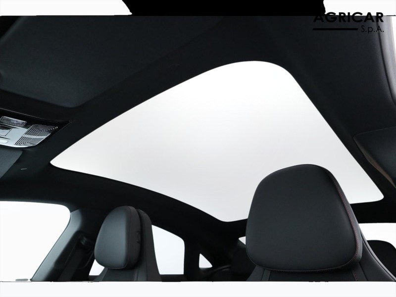 19 - Mercedes CLA eq 350 premium 4matic