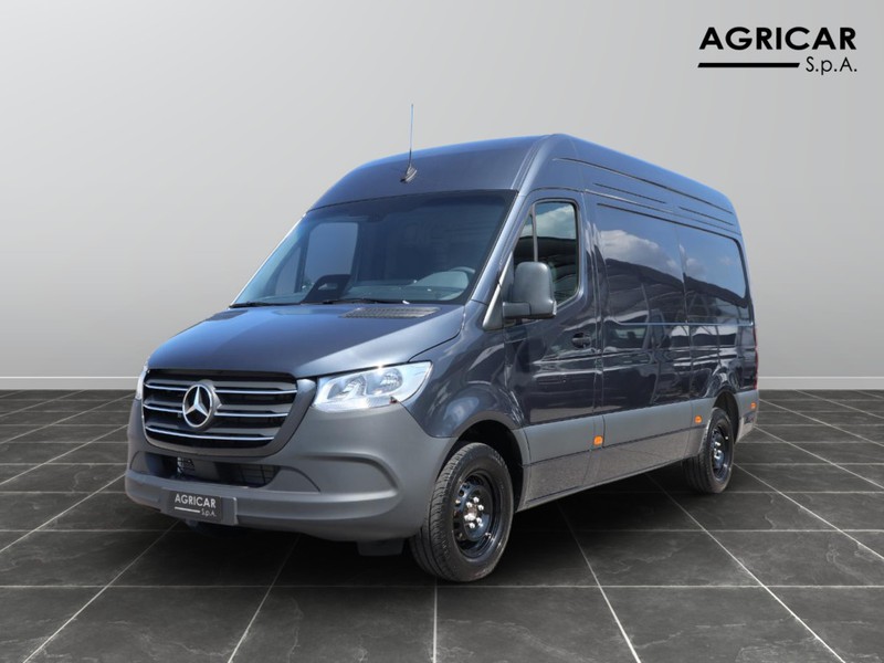 1 - Mercedes Vans Sprinter 317 rwd 2.0 cdi f 37/35 pro