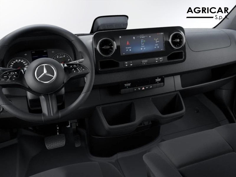 7 - Mercedes Vans Sprinter 317 rwd 2.0 cdi f 37/35 pro