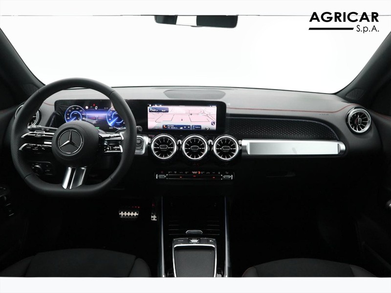 13 - Mercedes EQB 250+ amg line advanced