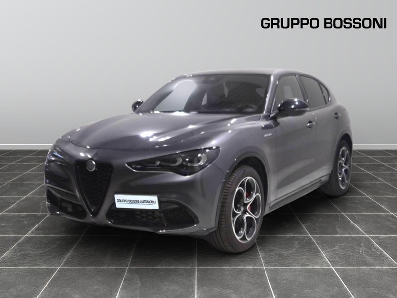 1 - Alfa Romeo Stelvio 2.2 turbo 210cv veloce q4 at8