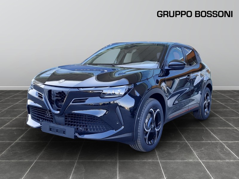 1 - Alfa Romeo Junior 1.2 hybrid 145cv ibrida speciale edct6