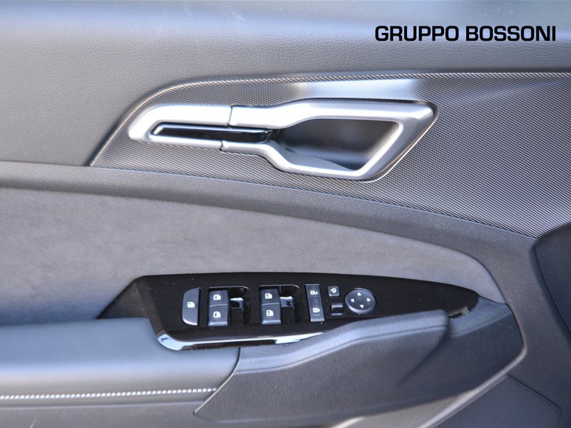 13 - Kia Sportage 1.6 crdi mhev gt-line plus awd dct