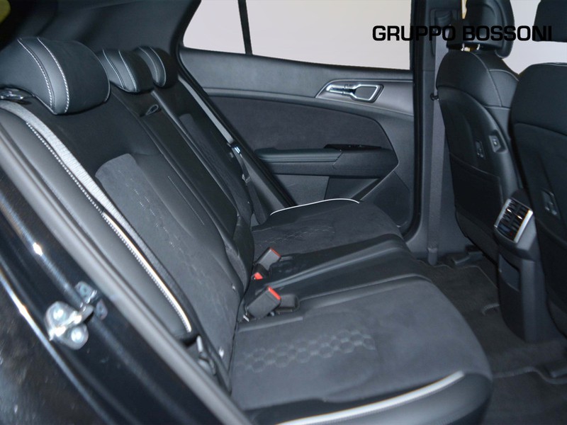 7 - Kia Sportage 1.6 t-gdi phev 245cv gt-line sunroof pack awd at6